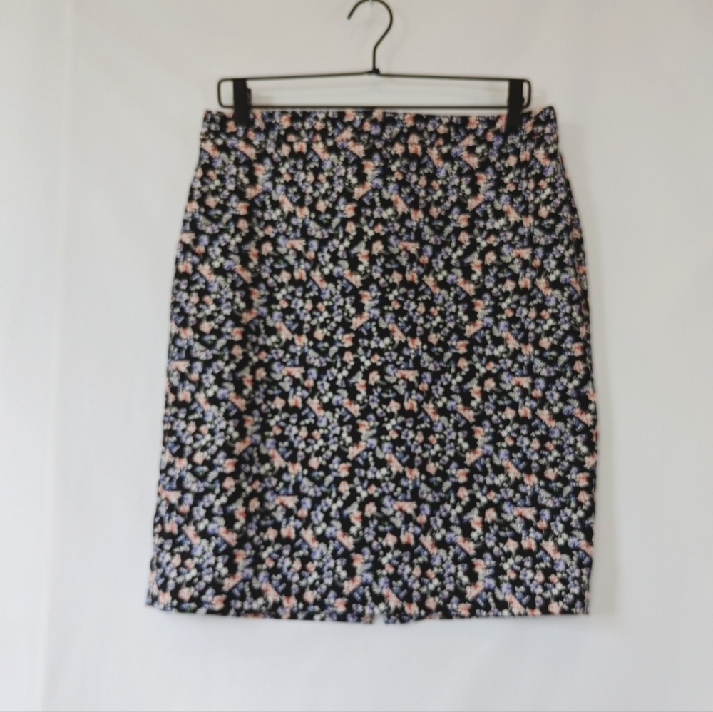Liz Claiborne Career Women's Floral Pencil Skirt, size 10